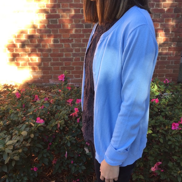 SIZE SM OLD NAVY CARDIGAN - Picture 2 of 2